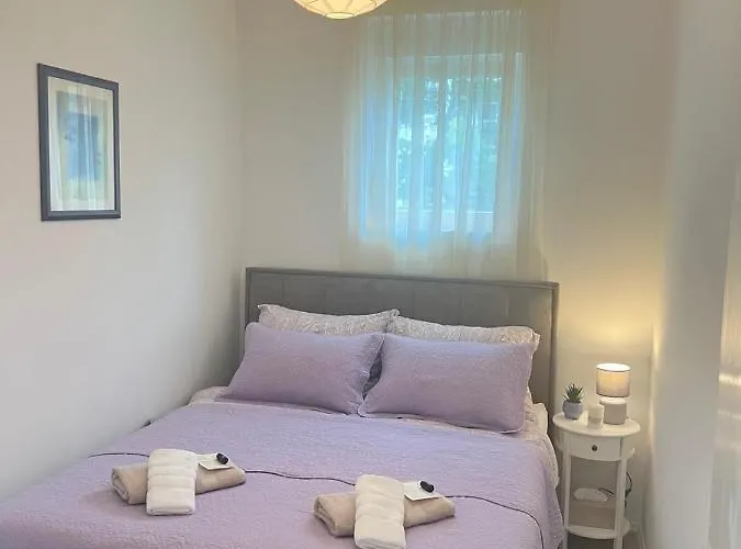 Luna Apartment *