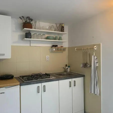Luna Apartment *